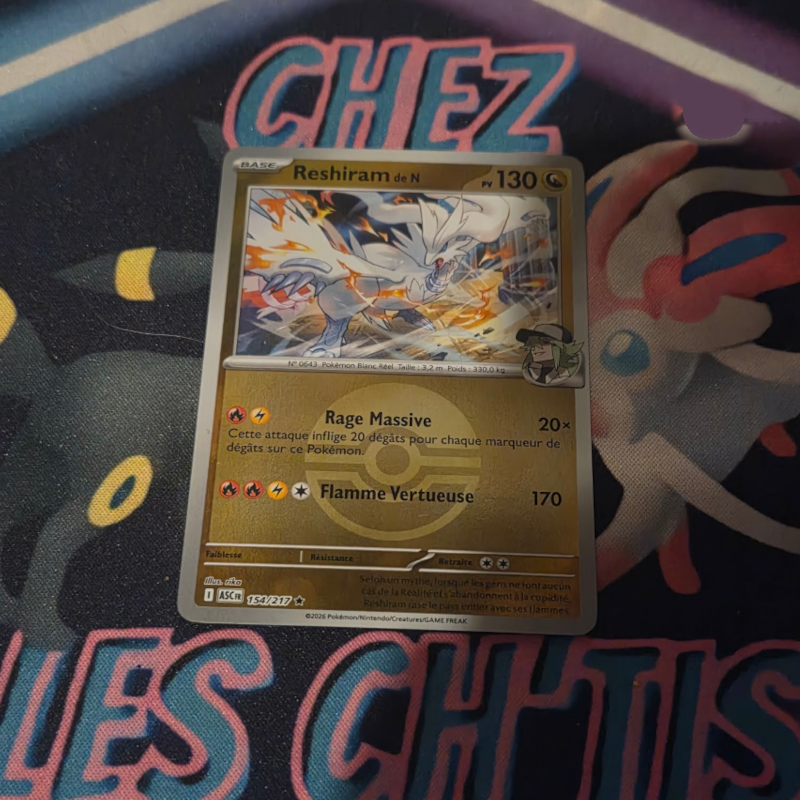 Reshiram de N pokeball 154/217
